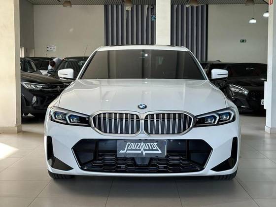 BMW 320i 2.0 16V TURBO FLEX M SPORT AUTOMÁTICO BMW 320i 2.0 16V TURBO FLEX M SPORT AUTOMÁTICO